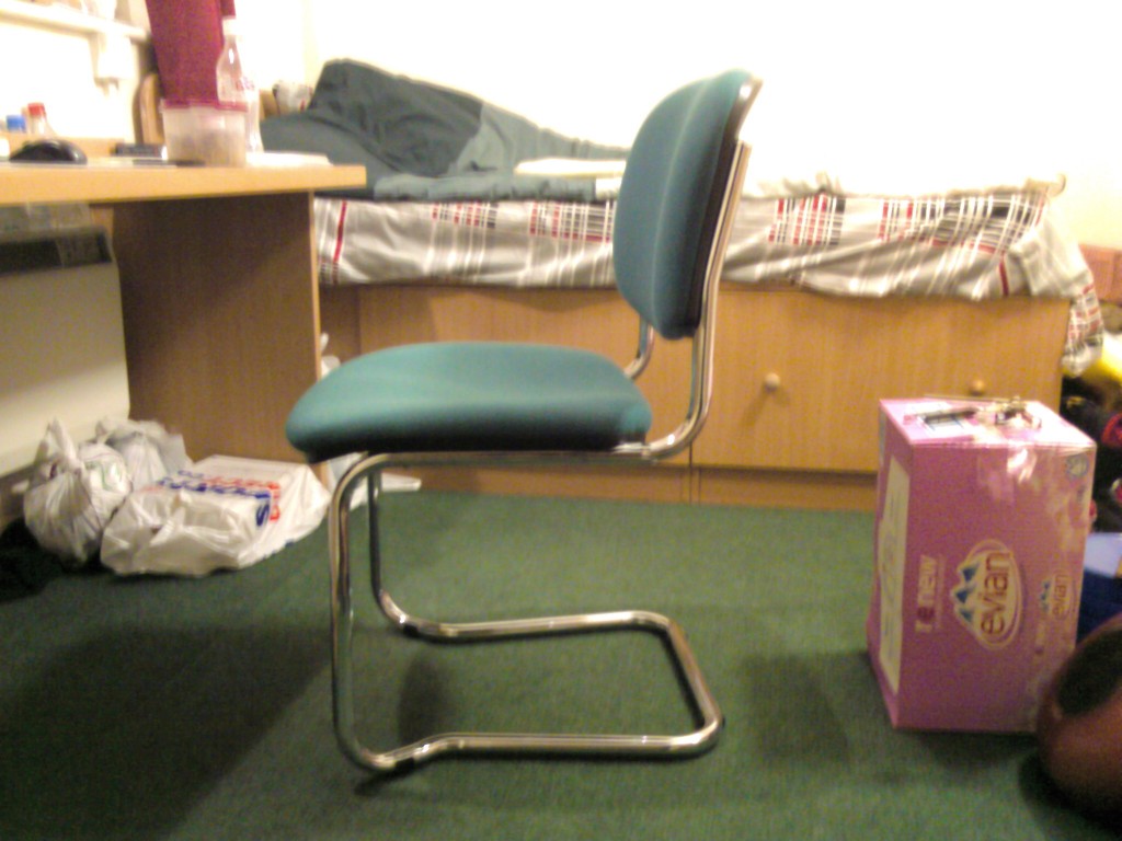 This particular chair suffers from what most chairs do – a fundamental